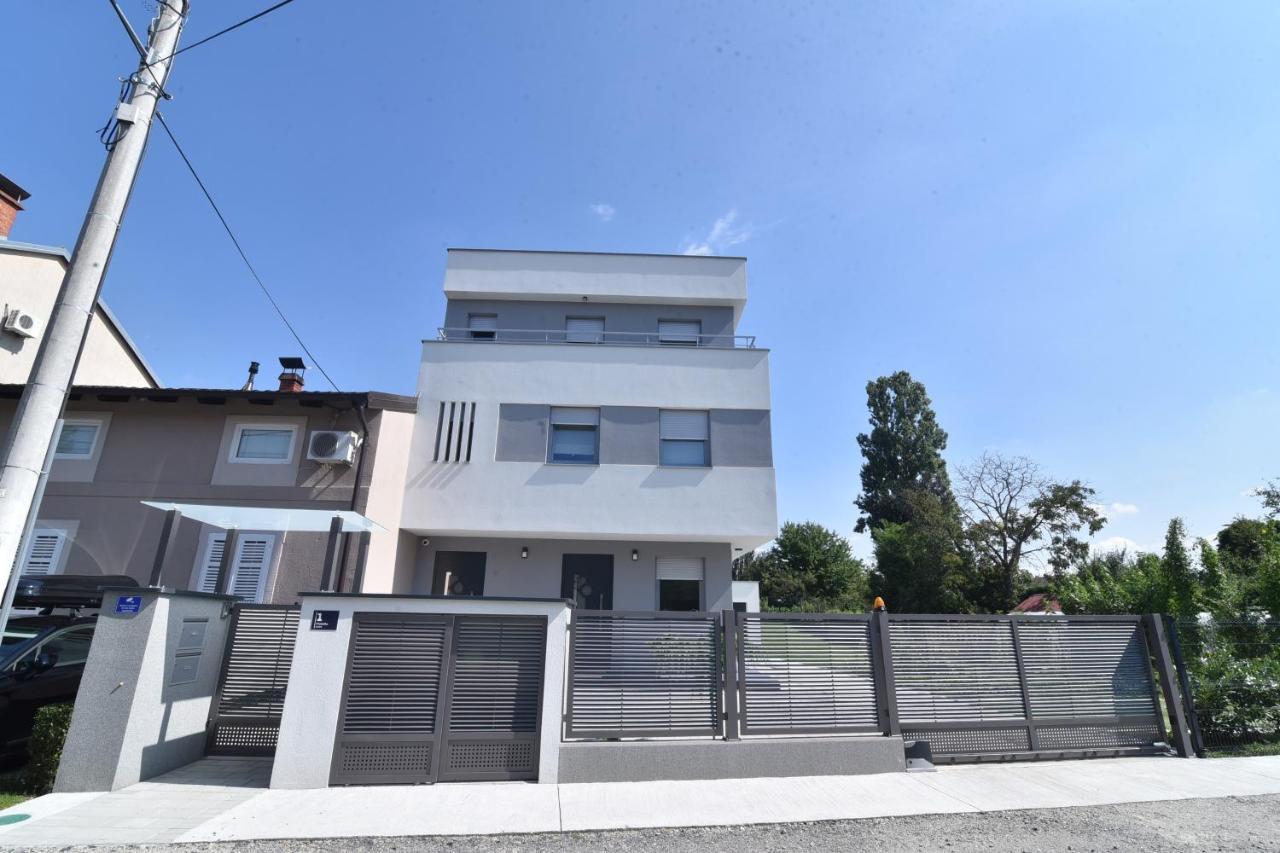Villa Mami Zagreb Exteriör bild