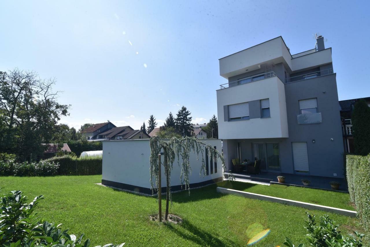 Villa Mami Zagreb Exteriör bild